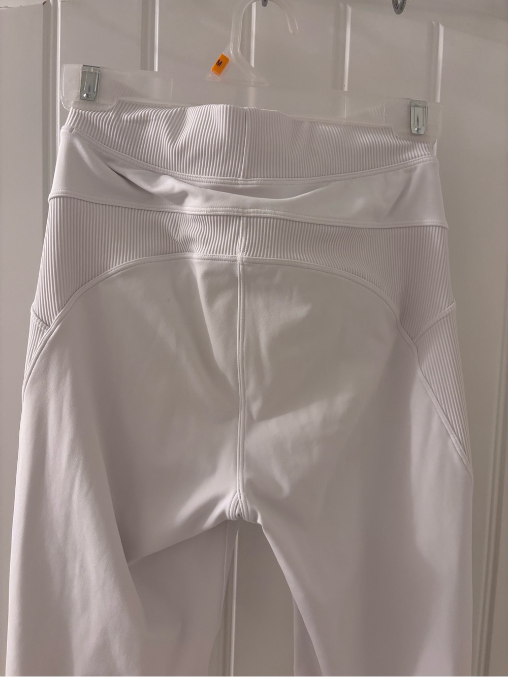 Lululemon Ribbed Design Leggings - Picture 3 of 5
